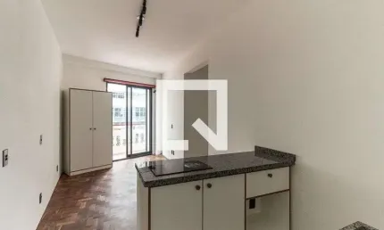 Kitnet / Stúdio para Aluguel - Santa Cecília, 1 Quarto,  32 m² - São Paulo