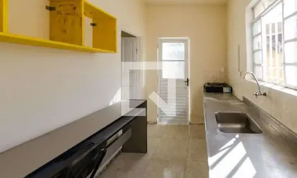 Kitnet / Stúdio para Aluguel - Caiçaras, 1 Quarto,  70 m² - Belo Horizonte