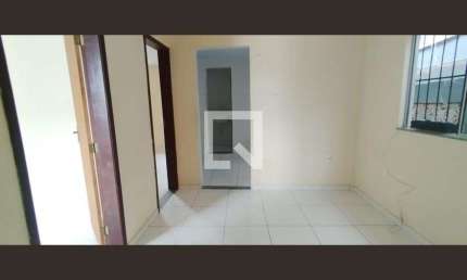 Casa para Aluguel - Pernambues, 2 Quartos,  160 m² - Salvador