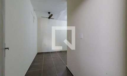 Casa para Aluguel - Bosque da Saúde, 2 Quartos,  80 m² - São Paulo