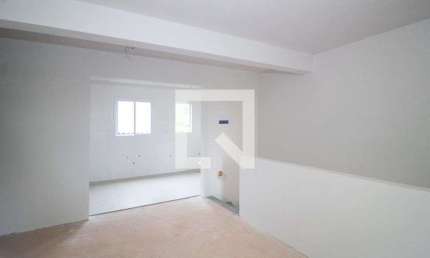 Casa para Aluguel - Nonoai, 2 Quartos,  57 m² - Porto Alegre