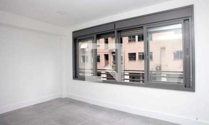 Kitnet / Stúdio para Aluguel - Farroupilha , 1 Quarto,  27 m² - Porto Alegre