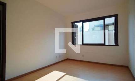 Apartamento para Aluguel - Petrópolis, 2 Quartos,  80 m² - Porto Alegre