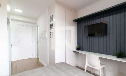 Kitnet / Stúdio para Aluguel - Novo Mundo, 1 Quarto,  18 m² - Curitiba