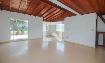 Casa para Aluguel - Cristo Redentor, 3 Quartos,  150 m² - Porto Alegre