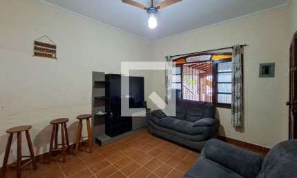 Casa para Aluguel - Nova Mirim, 2 Quartos,  72 m² - Praia Grande