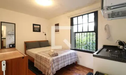 Kitnet / Stúdio para Aluguel - Vila Pompéia, 1 Quarto,  13 m² - São Paulo