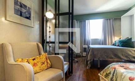 Kitnet / Stúdio para Aluguel - Santa Cecília, 1 Quarto,  32 m² - São Paulo
