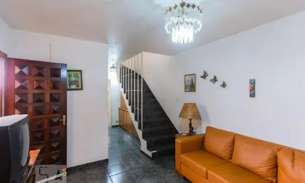 Casa para Aluguel - Jardim Santa Emília, 2 Quartos,  170 m² - São Paulo