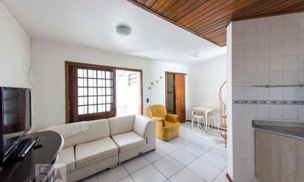 Cobertura para Aluguel - Jardim Botânico, 2 Quartos,  59 m² - Porto Alegre