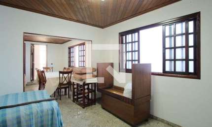 Casa para Aluguel - Vila Carrão, 5 Quartos,  207 m² - São Paulo
