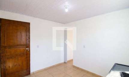 Casa para Aluguel - Jardim Presidente Dutra, 1 Quarto,  32 m² - Guarulhos
