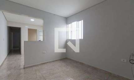 Casa para Aluguel - Itaquera, 2 Quartos,  59 m² - São Paulo