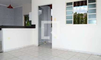Casa para Aluguel - Belmonte, 2 Quartos,  72 m² - Belo Horizonte