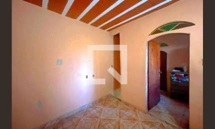 Casa para Aluguel - Santo André, 2 Quartos,  150 m² - Belo Horizonte