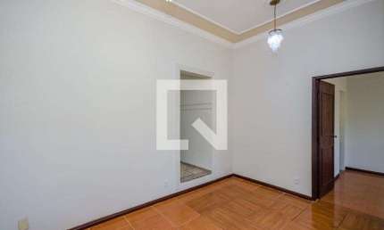 Casa para Aluguel - Dom Bosco, 3 Quartos,  200 m² - Belo Horizonte