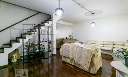 Casa para Aluguel - Vila Carrão, 3 Quartos,  350 m² - São Paulo