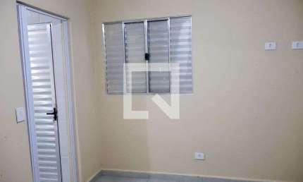 Casa para Aluguel - Bandeiras, 1 Quarto,  40 m² - Osasco
