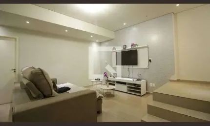 Casa para Aluguel - Jardim Marilia, 3 Quartos,  175 m² - São Paulo