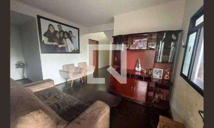 Casa para Aluguel - Coração Eucarístico, 3 Quartos,  220 m² - Belo Horizonte