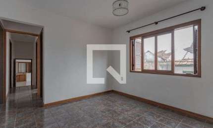 Casa para Aluguel - Jardim Itu-Sabará, 6 Quartos,  308 m² - Porto Alegre