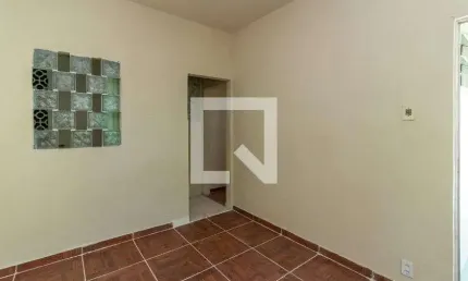 Apartamento para Aluguel - Marechal Hermes, 2 Quartos,  50 m² - Rio de Janeiro