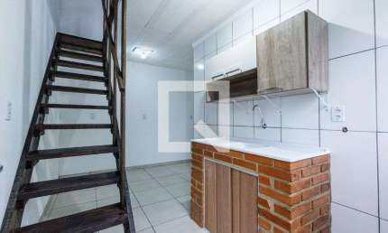 Kitnet / Stúdio para Aluguel - Rubem Berta, 1 Quarto,  28 m² - Porto Alegre