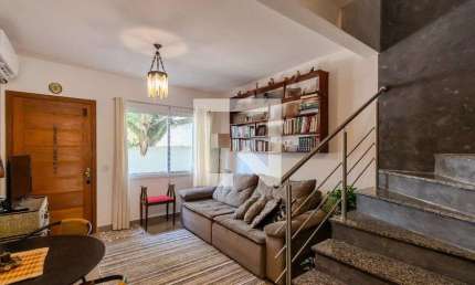 Casa / Sobrado em Condomínio para Aluguel - Vila Nova, 2 Quartos,  70 m² - Porto Alegre