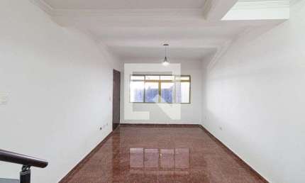 Casa para Aluguel - Jardim Robru, 3 Quartos,  192 m² - São Paulo
