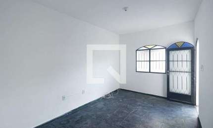 Casa para Aluguel - Campo Grande, 2 Quartos,  90 m² - Rio de Janeiro