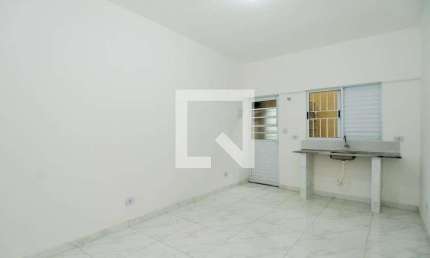 Kitnet / Stúdio para Aluguel - Vila Galvão, 1 Quarto,  14 m² - Guarulhos