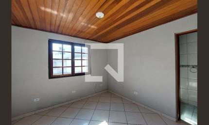 Casa para Aluguel - Jardim Marabá, 2 Quartos,  36 m² - São Paulo