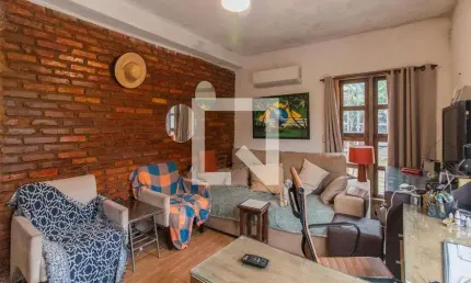 Casa para Aluguel - Cristal , 2 Quartos,  100 m² - Porto Alegre