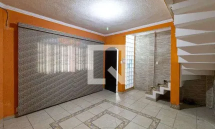 Casa para Aluguel - Itaquera, 2 Quartos,  200 m² - São Paulo