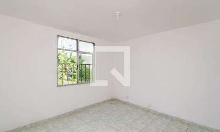 Apartamento para Aluguel - Olaria, 2 Quartos,  48 m² - Rio de Janeiro
