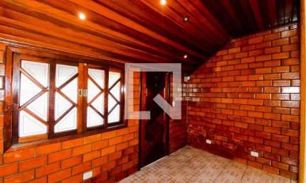 Casa para Aluguel - Taboão, 2 Quartos,  70 m² - Guarulhos