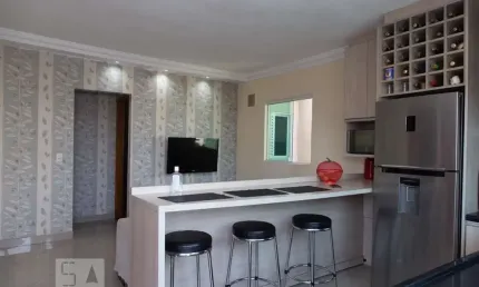 Casa para Aluguel - Itaquera, 2 Quartos,  65 m² - São Paulo