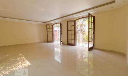 Casa para Aluguel - Jardim das Palmeiras, 3 Quartos,  350 m² - Campinas