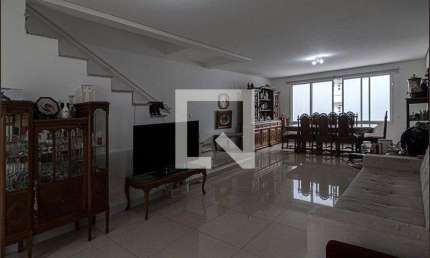 Casa para Aluguel - Bosque da Saúde, 3 Quartos,  237 m² - São Paulo