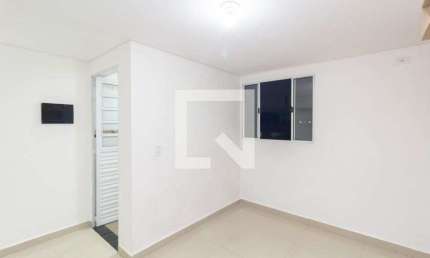 Apartamento para Aluguel - Conjunto Residencial Jose Bonifacio, 2 Quartos,  34 m² - São Paulo