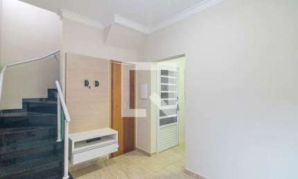 Casa para Aluguel - Vila Metalúrgica, 2 Quartos,  50 m² - Santo André