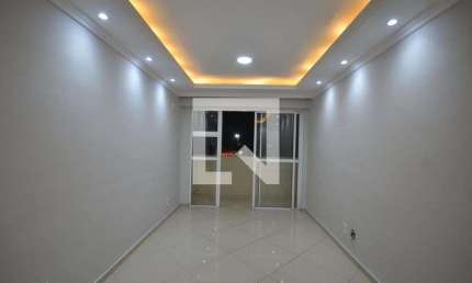 Apartamento para Aluguel - Vila Valqueire, 2 Quartos,  67 m² - Rio de Janeiro