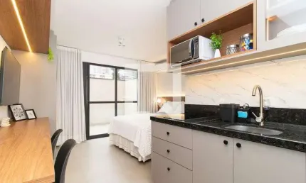 Kitnet / Stúdio para Aluguel - Água Verde, 1 Quarto,  21 m² - Curitiba