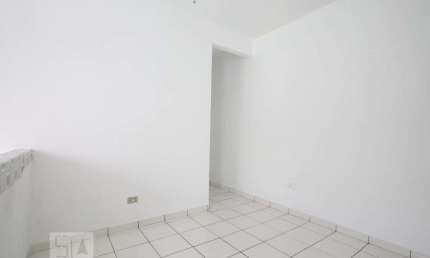 Casa para Aluguel - Itaquera, 2 Quartos,  60 m² - São Paulo