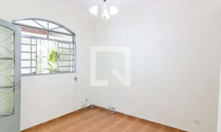Casa para Aluguel - Vila Sabrina , 2 Quartos,  150 m² - São Paulo