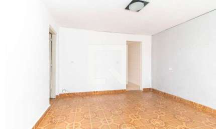 Casa para Aluguel - Vila Carmosina, 2 Quartos,  60 m² - São Paulo