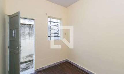 Casa para Aluguel - Ramos, 1 Quarto,  62 m² - Rio de Janeiro