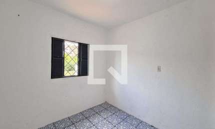 Casa para Aluguel - Sapopemba, 1 Quarto,  25 m² - São Paulo
