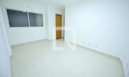 Apartamento para Aluguel - Chácara São Pedro, 2 Quartos,  53 m² - Aparecida de Goiânia