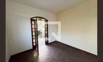 Casa para Aluguel - California, 3 Quartos,  120 m² - Belo Horizonte